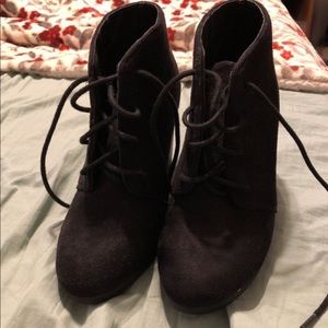 SODA Lace Up Black Shoes